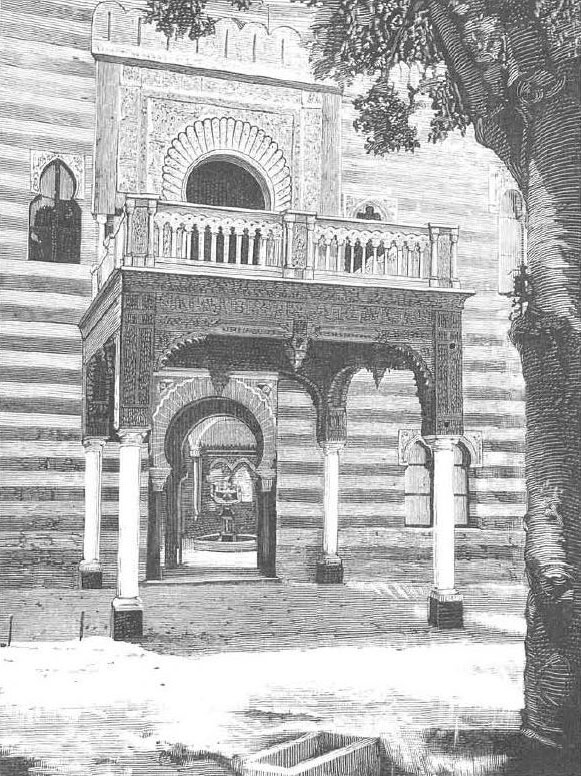 Portada del palacio de Orleans y Borbón en Sanlúcar (siglo XIX), actual sede del ayuntamiento